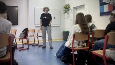 Wołomin - wspólna walka z przemocą: projekt „hejTY” w wołomińskich szkołach