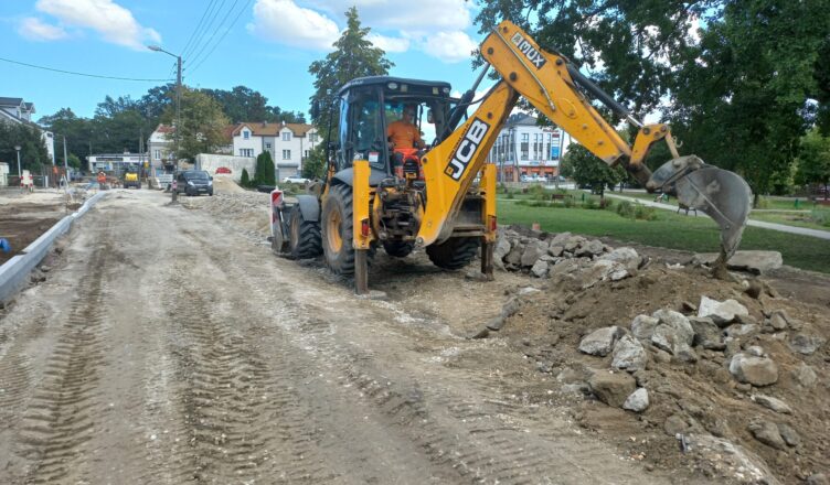 Zielonka - Ulice Jagiellońska i Gromali nabierają nowego kształtu