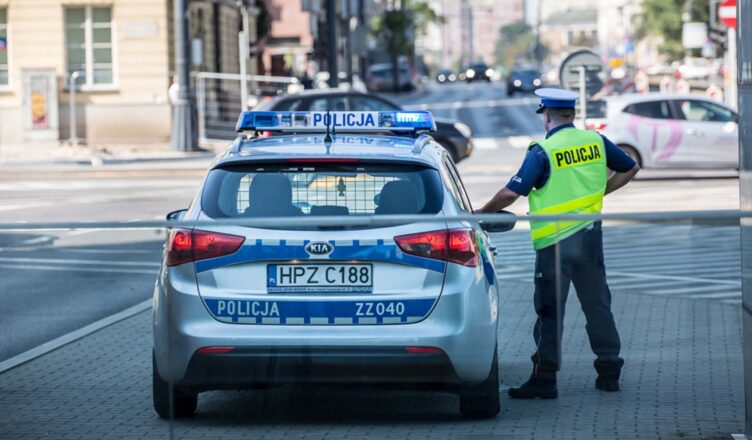 Utrudnienia i zmiany w ruchu w związku z defiladą z okazji Święta Wojska Polskiego