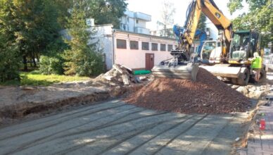 Zielonka - remont drogi na osiedlu Poligon trwa