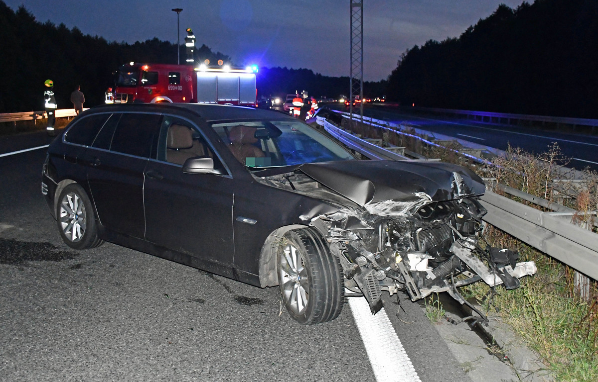 Pijany spowodował kolizję i uciekł z miejsca zdarzenia. Został zatrzymany