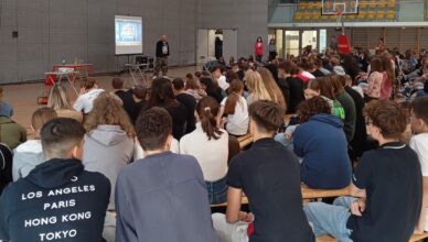 Ząbki - Warsztaty dla uczniów SP Nr 6 - STOP nielegalnemu graffiti!