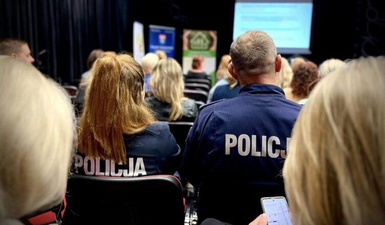 IV Konferencja „Budowanie sieci wspierającej rodziny - STOP Przemocy Wobec Dzieci”