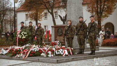 W hołdzie Niepodległej