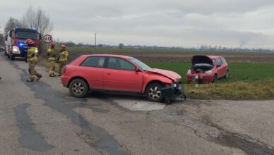 Dwie osoby ranne w zderzeniu dwóch pojazdów