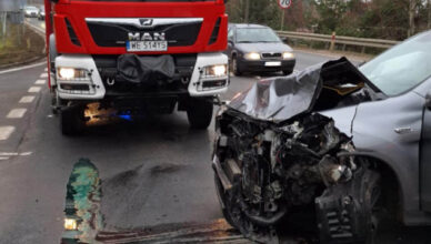 Kolejny wypadek na drodze wojewódzkiej 631 w Markach